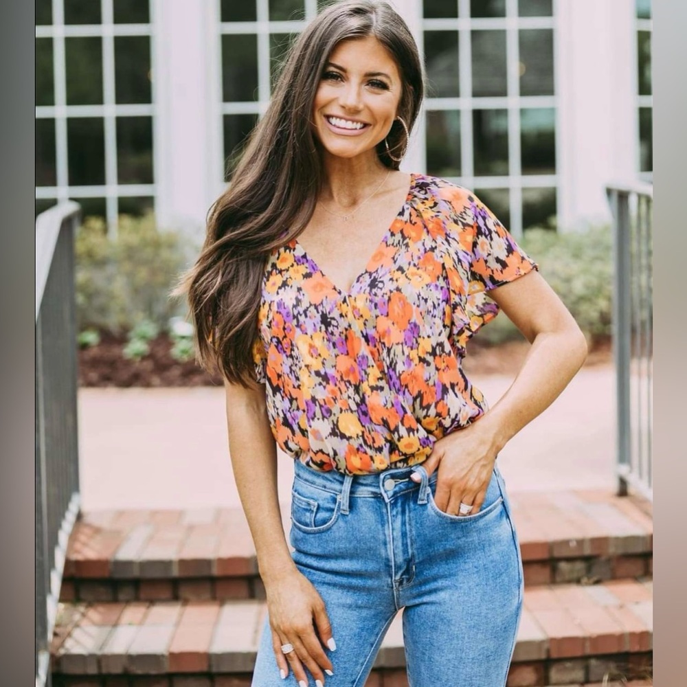 These Three Boutique / Lush Charlotte Floral Body Suit Size Small